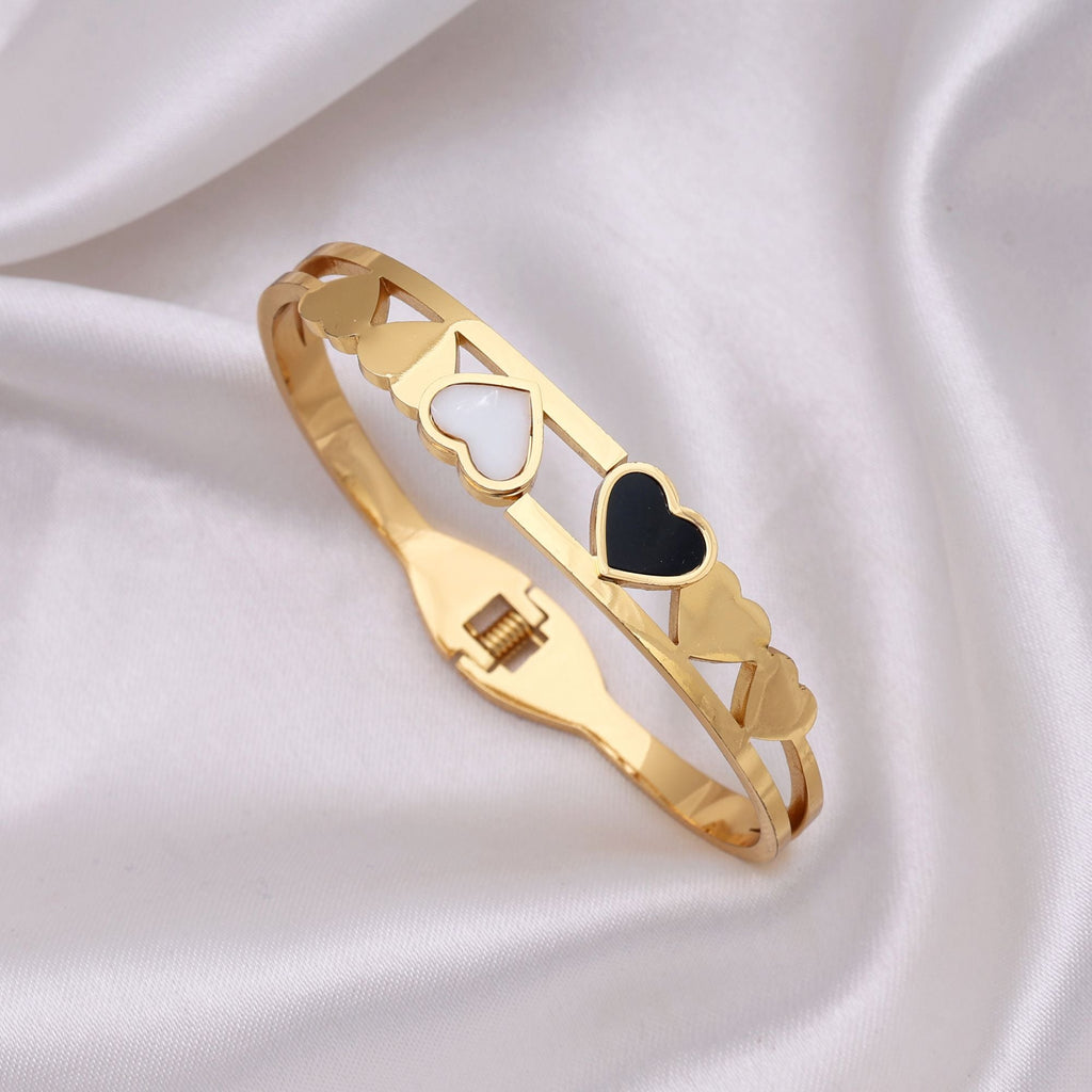 Black & White Color Anti Tarnish Bracelet