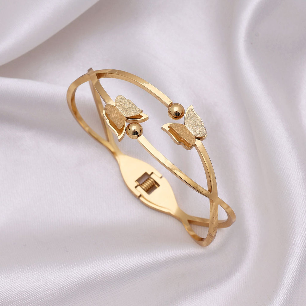 Gold Color Anti Tarnish Bracelet
