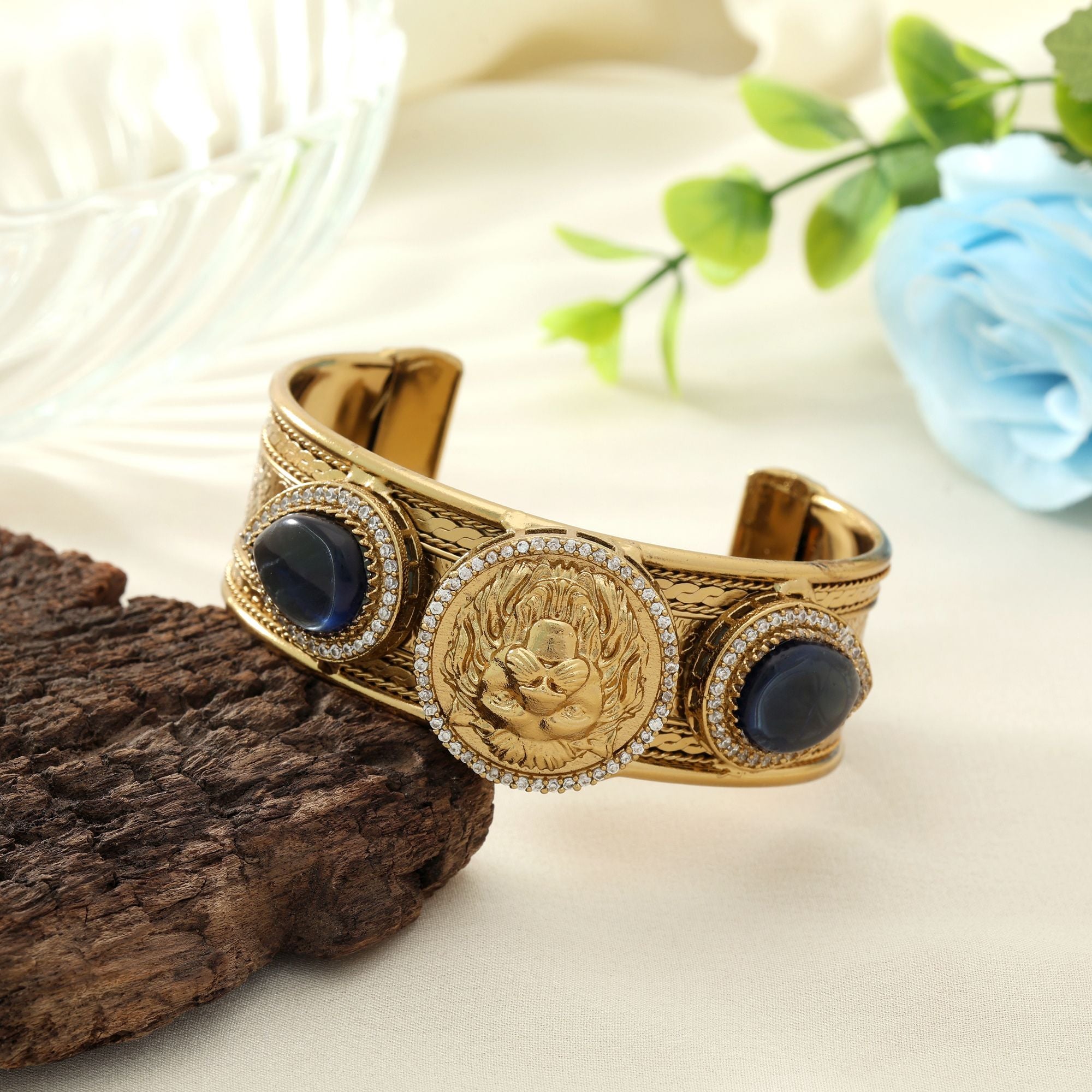 Blue Color American Diamond Bracelet (Modern)