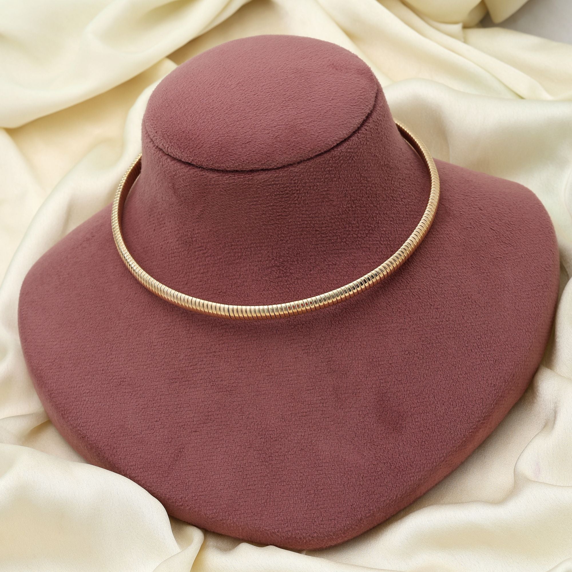 Gold Color Anti Tarnish Hansli Necklace Elegant Traditional Rigid Collar Statement Jewelry