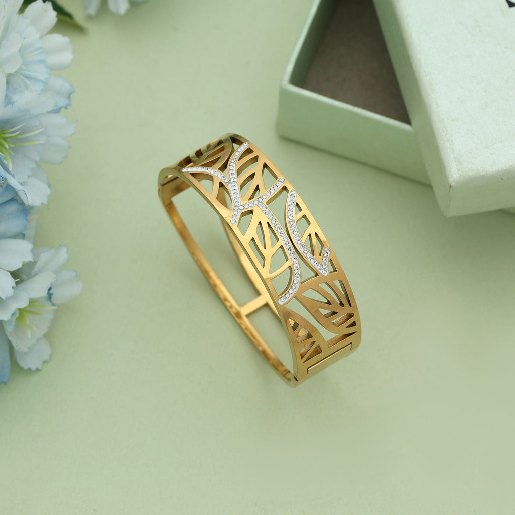 White Color Openable Anti Tarnish Bracelet