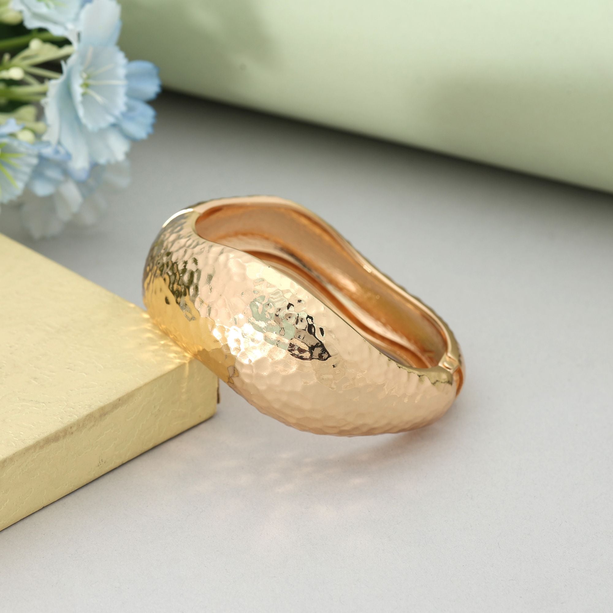 Gold Color Openable Anti Tarnish Bracelet