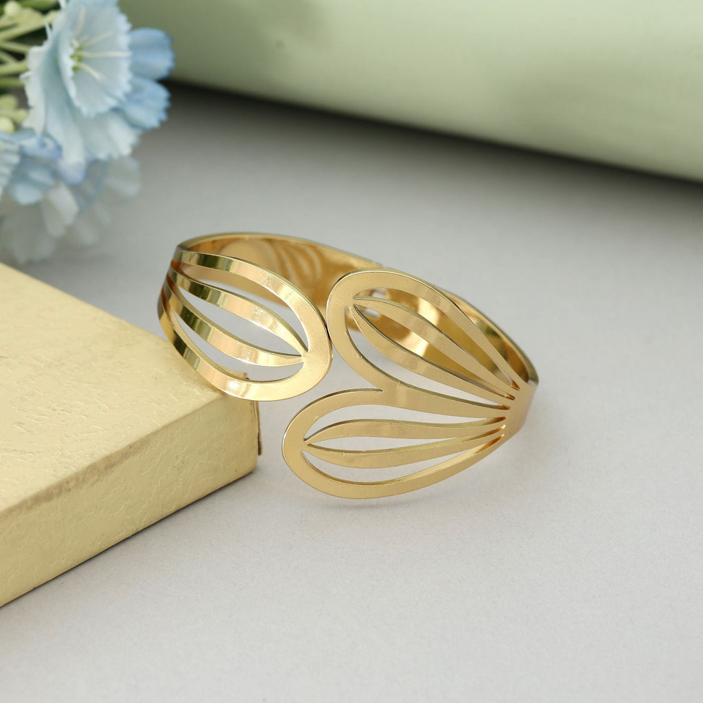 Gold Color Openable Anti Tarnish Bracelet