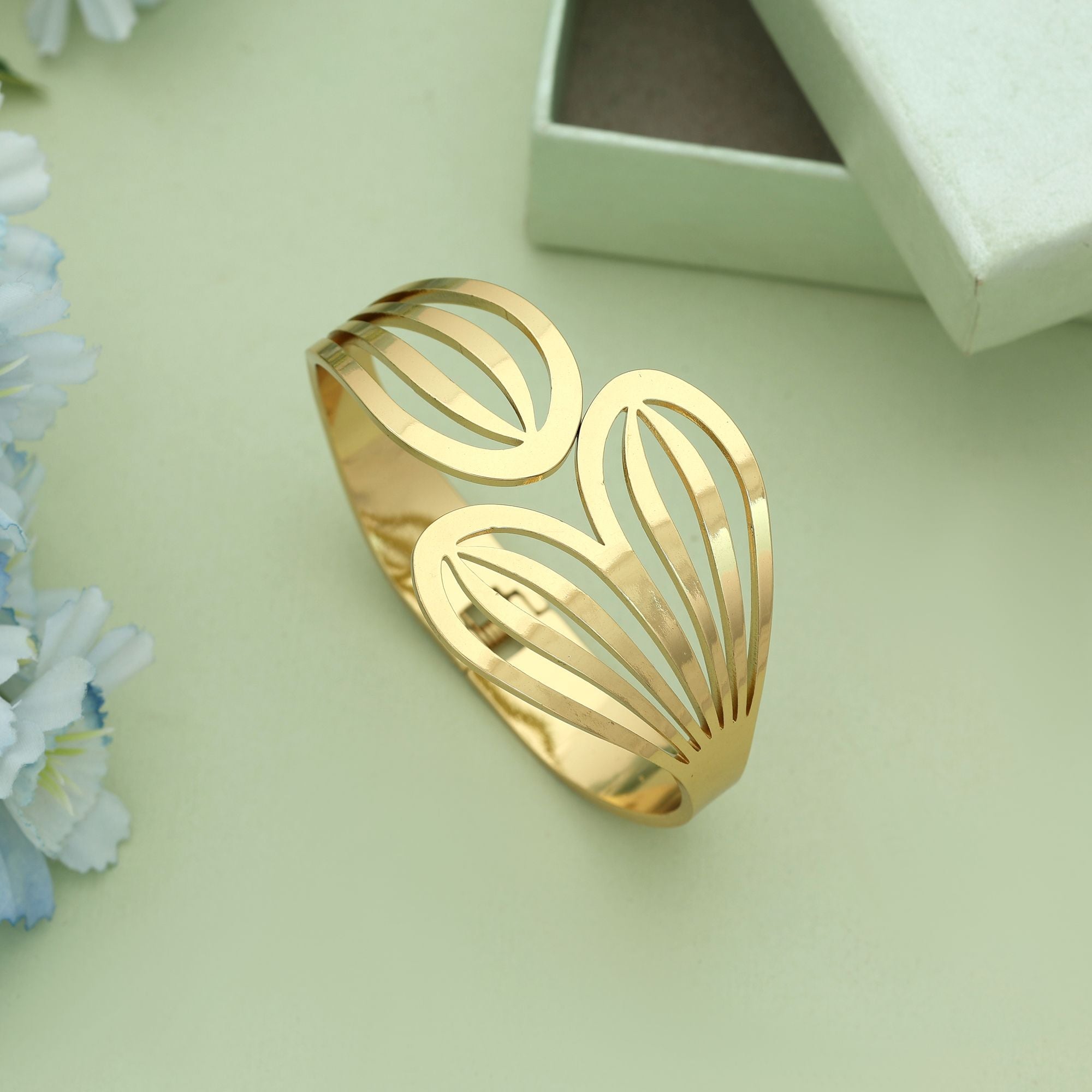 Gold Color Openable Anti Tarnish Bracelet