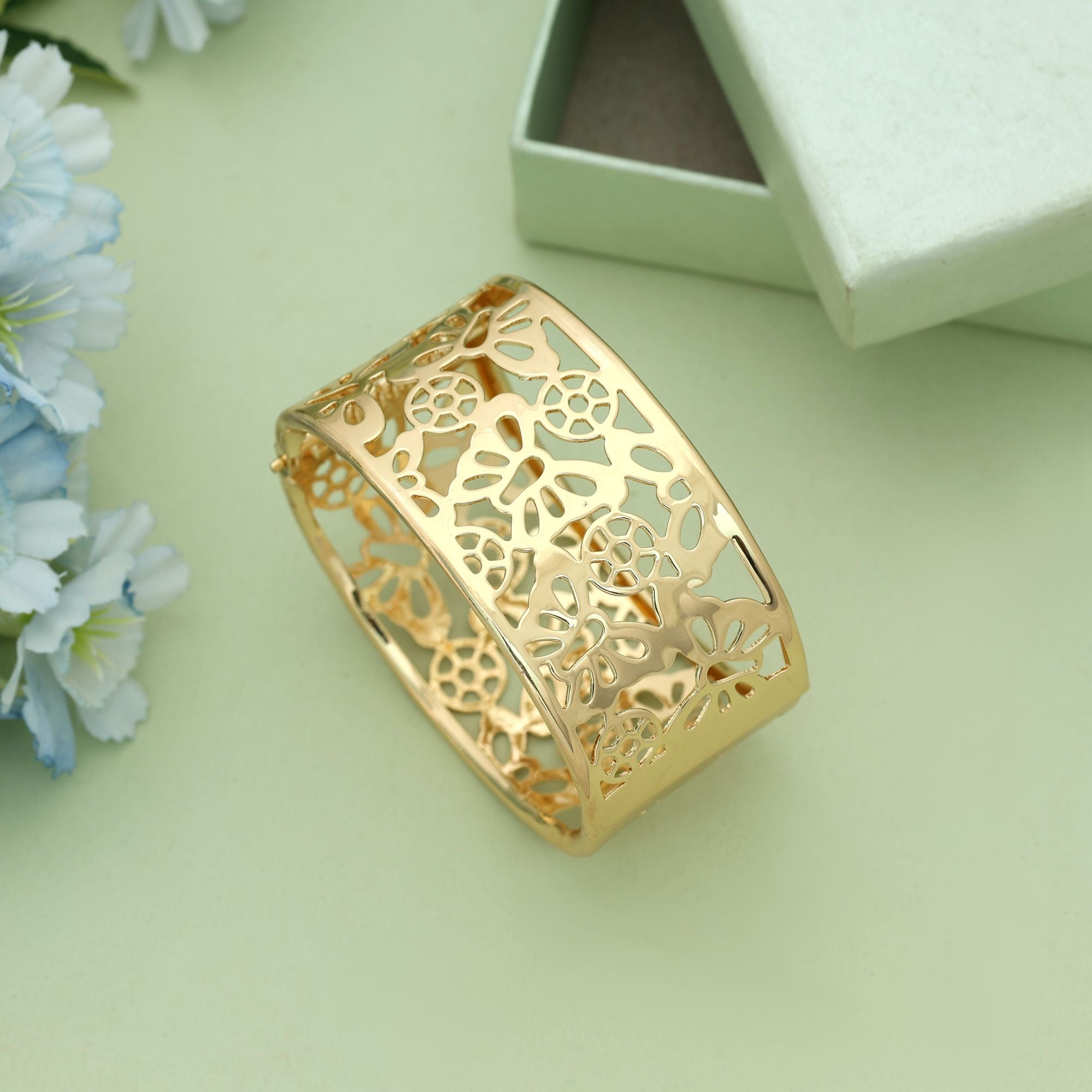 Gold Color Openable Anti Tarnish Bracelet