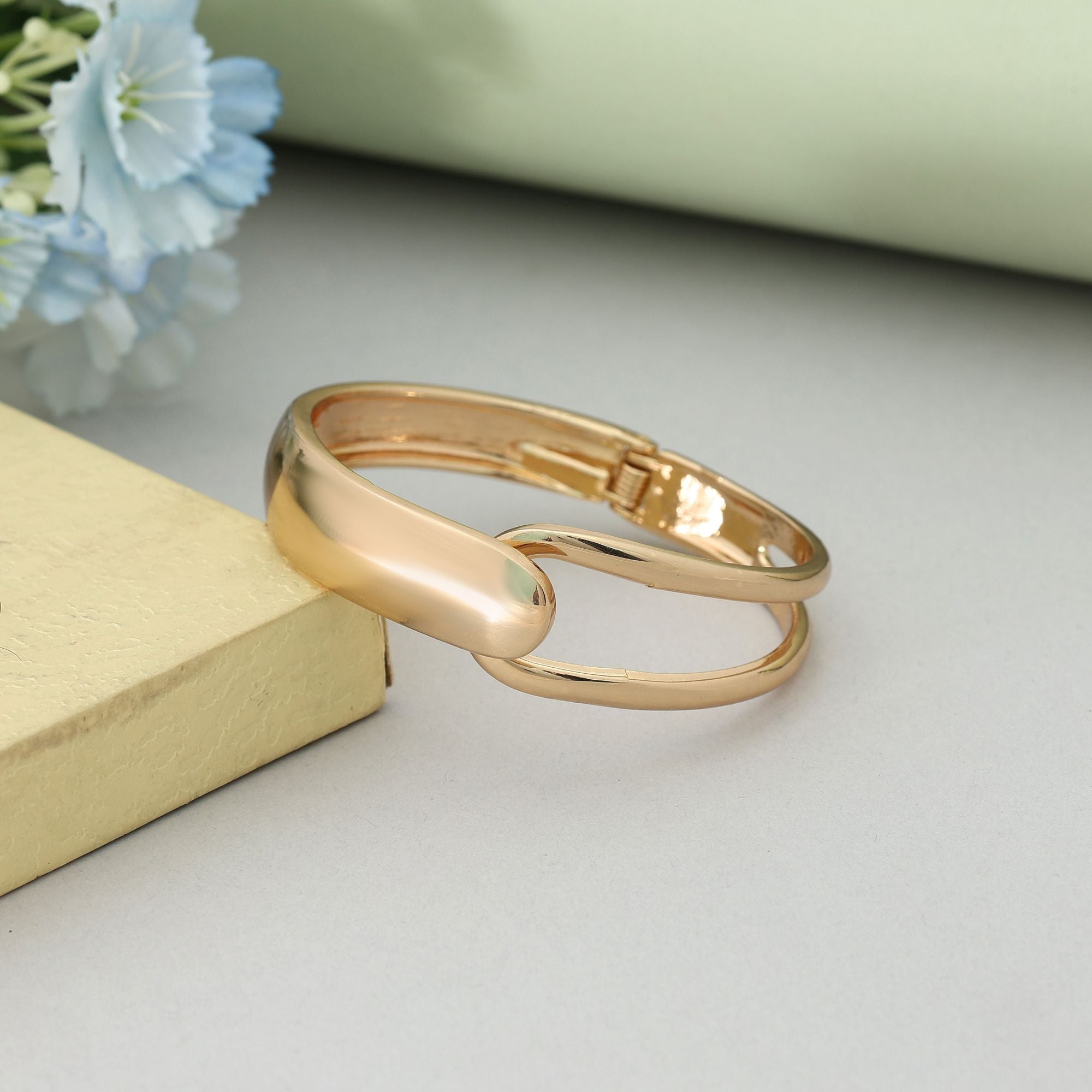 Gold Color Openable Anti Tarnish Bracelet
