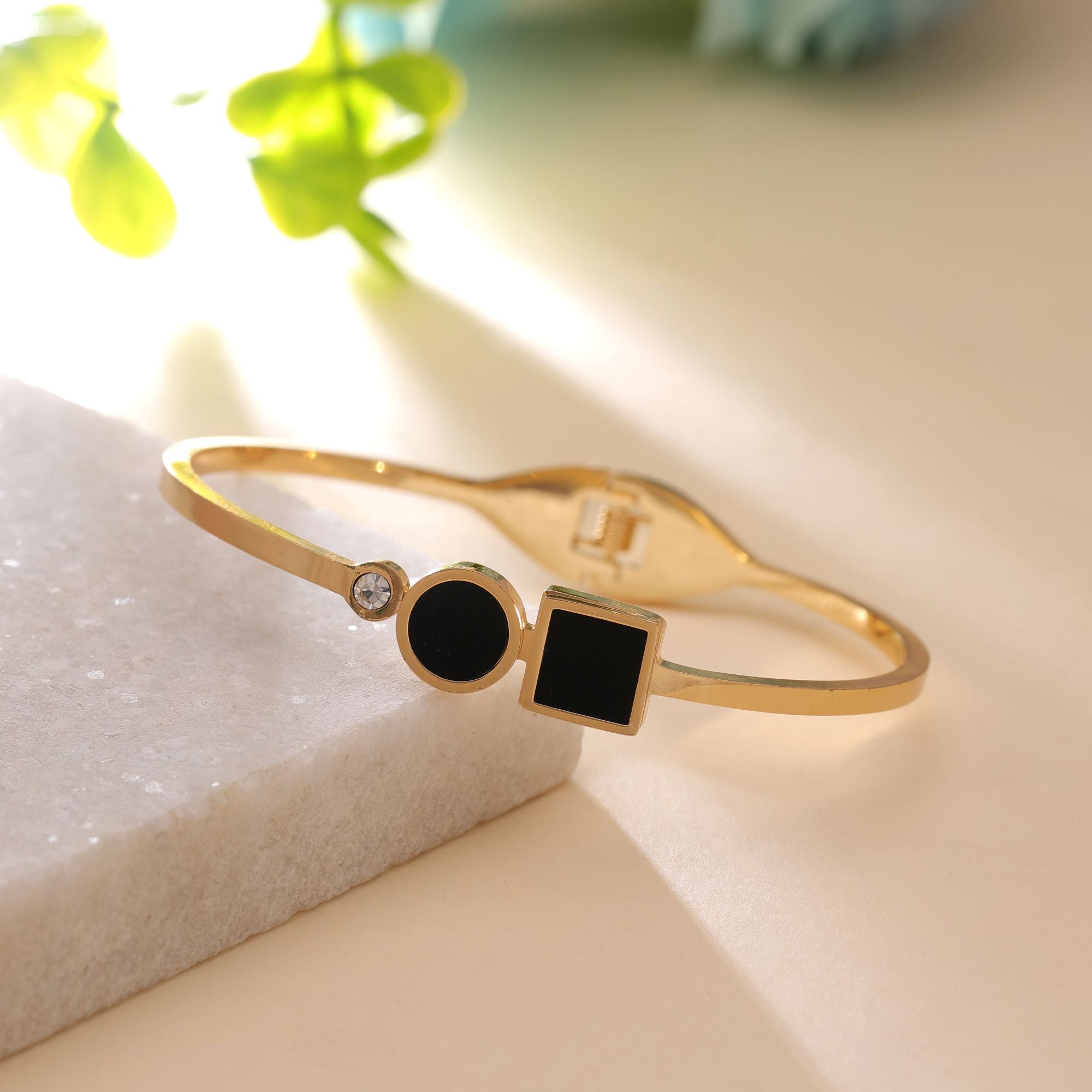 Black Color Premium Anti Tarnish Bracelet