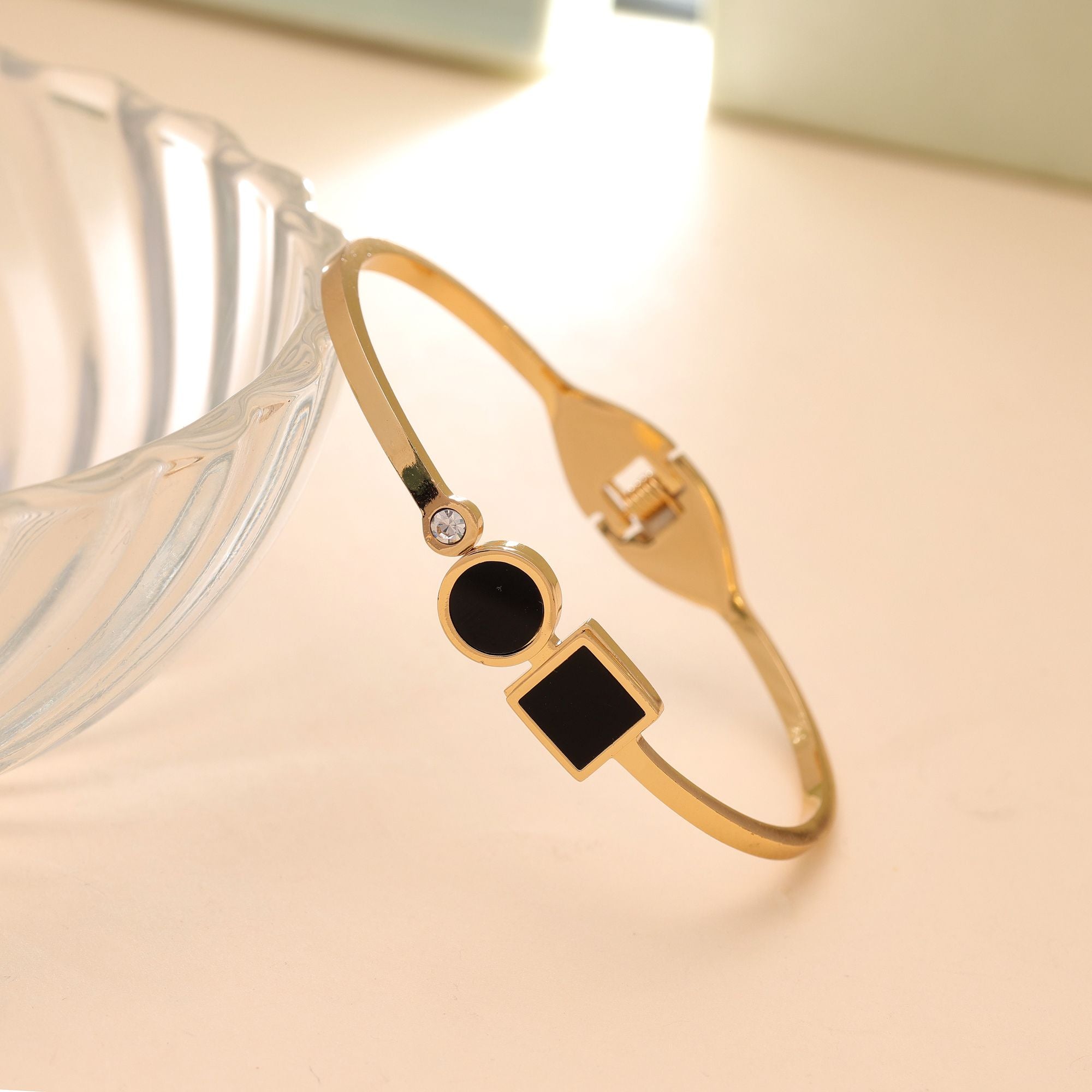Black Color Premium Anti Tarnish Bracelet