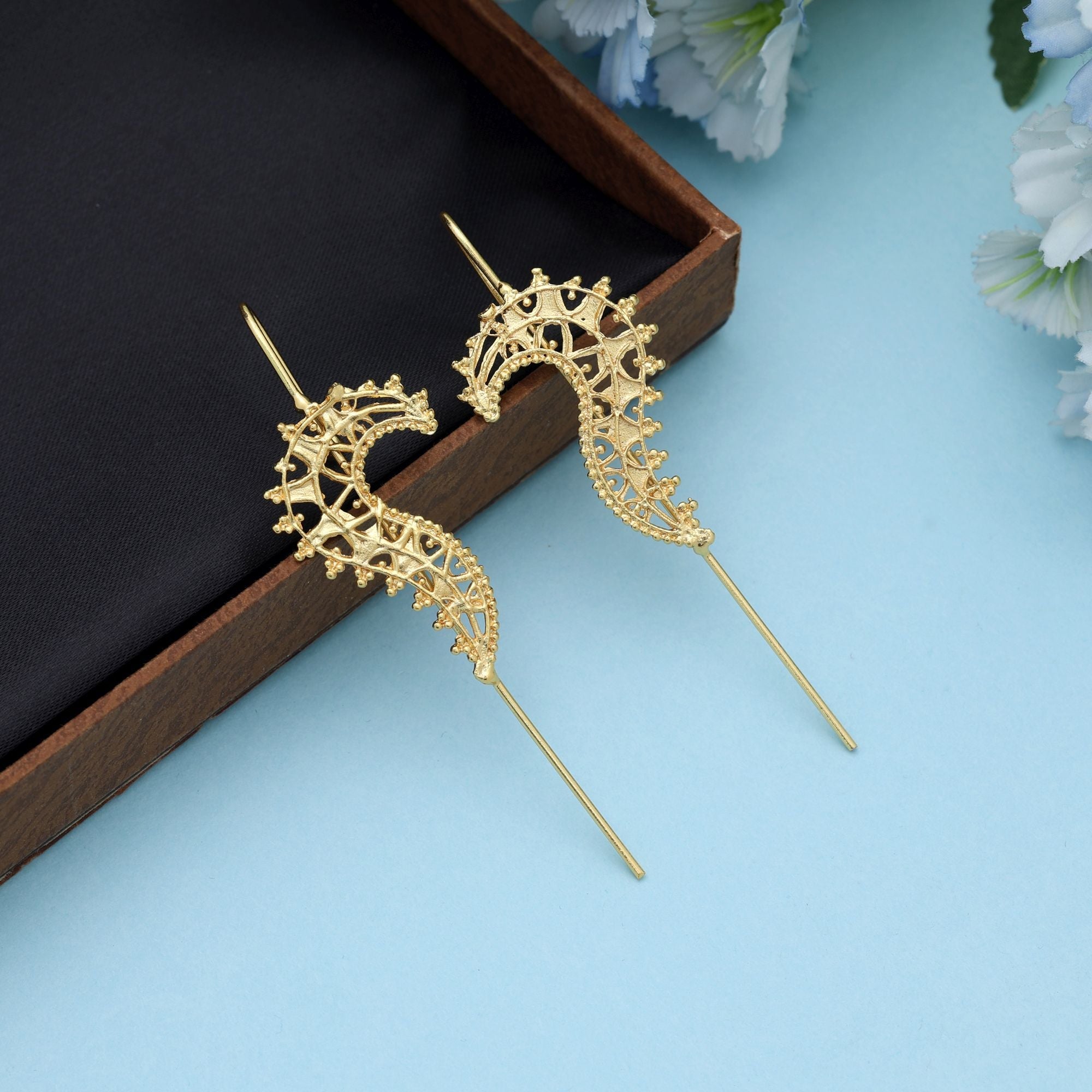 Gold Color Earcuff Clip On Ear Jewelry Party Wear Style