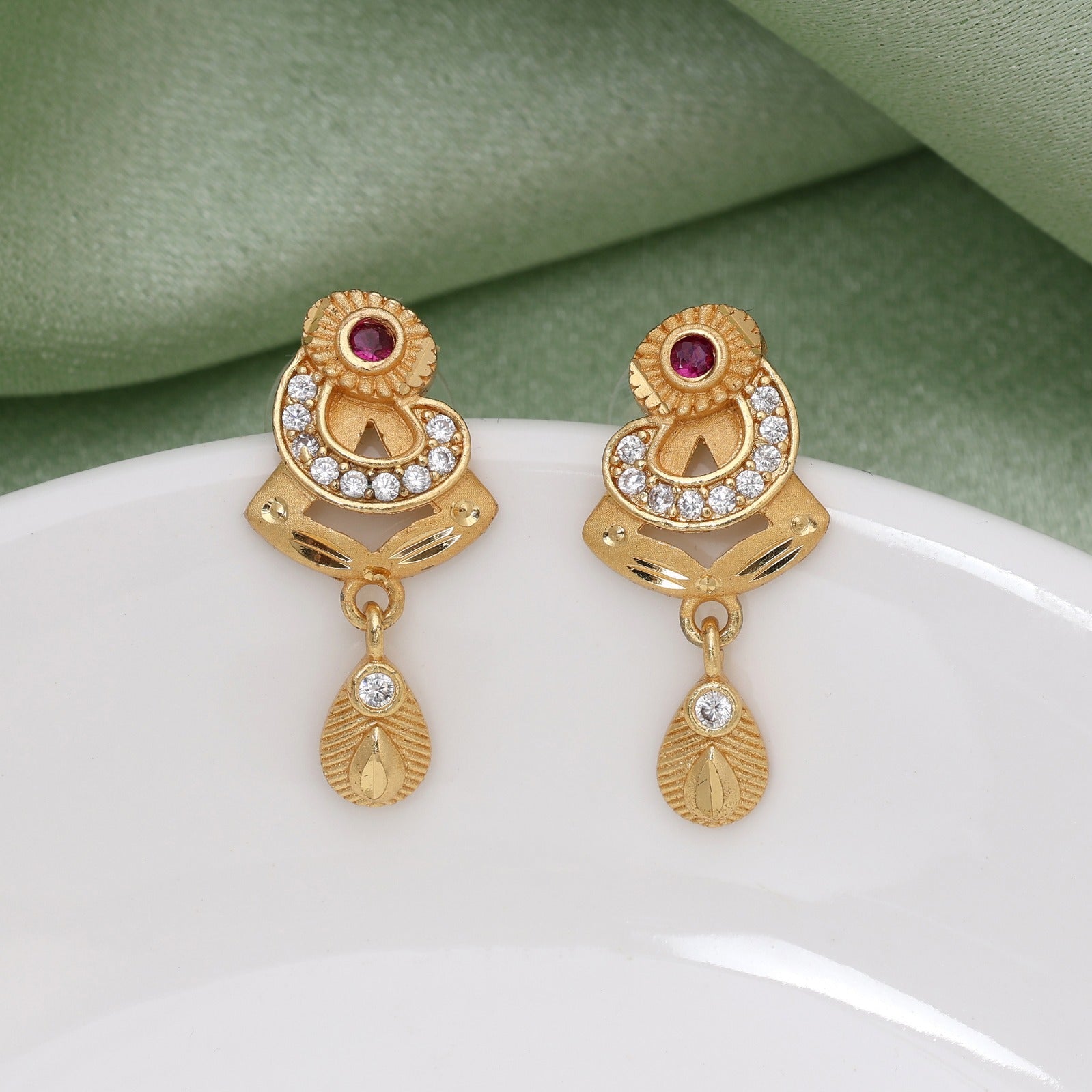 Gold Color Royal Charm Antique Earrings