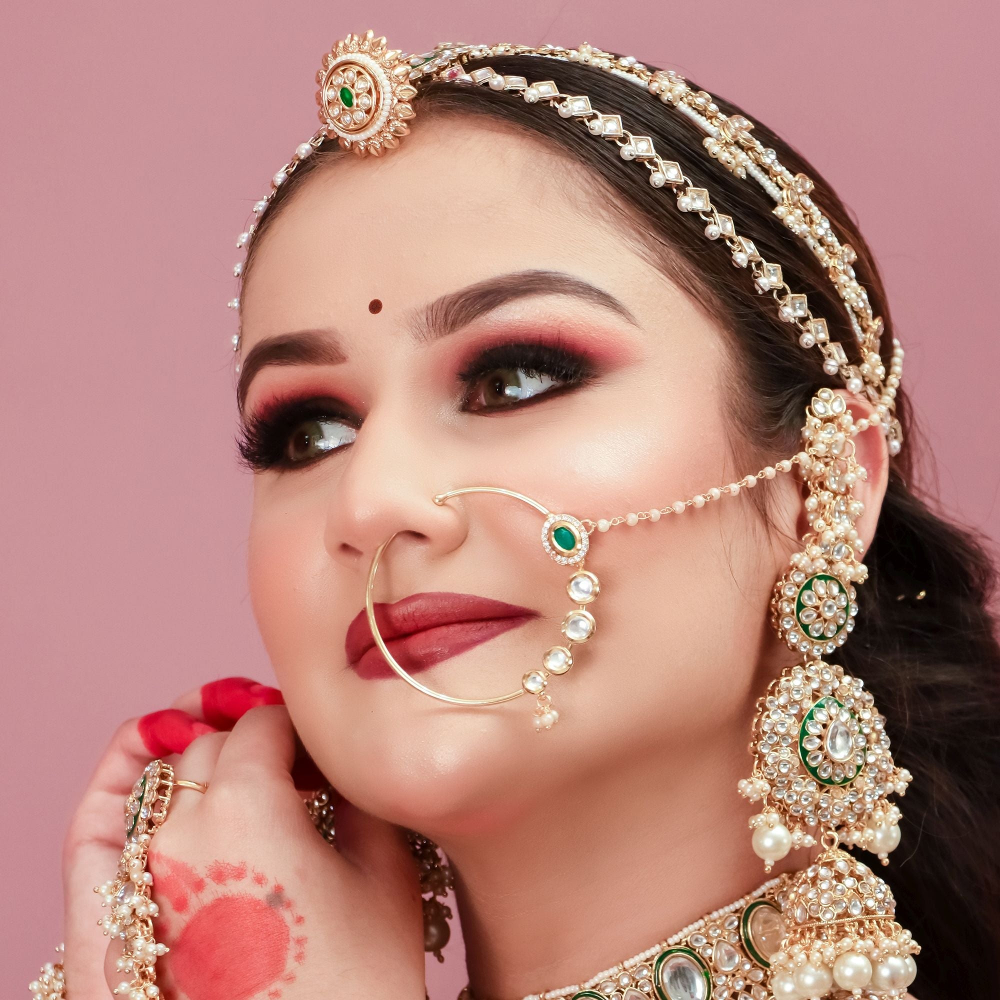 Assorted Color Plain Big Bindi Book For Women & Girls- Total Pieces- 576 (BND110MLT)