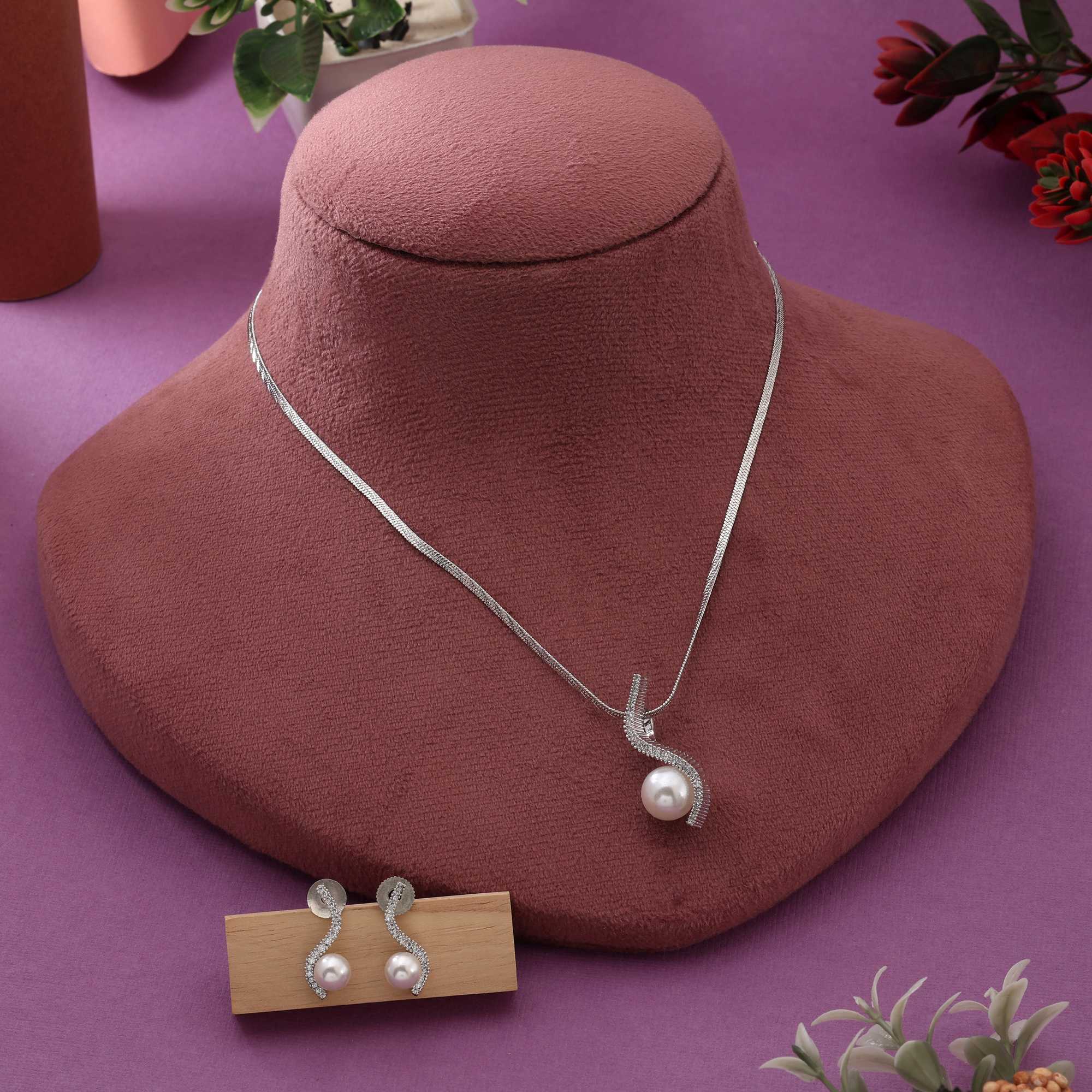 Silver Color Exclusive Shine American Diamond Necklace Set For Parties And Special Events
