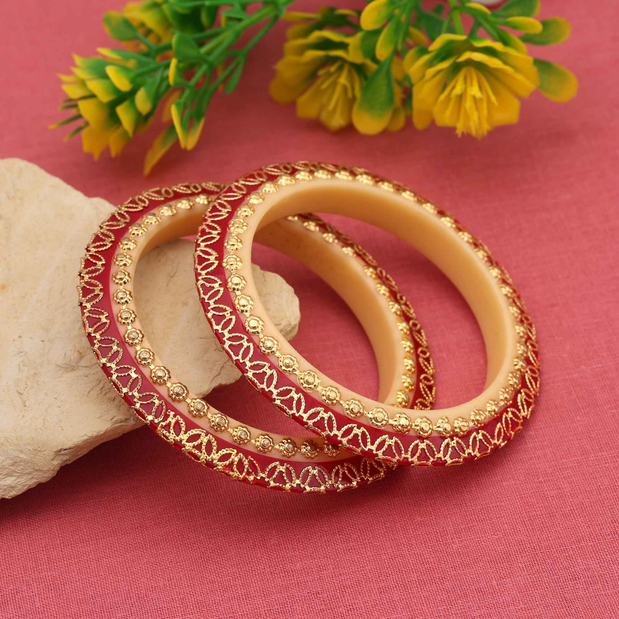 Red Color 1 Pair Of Seep Bangle