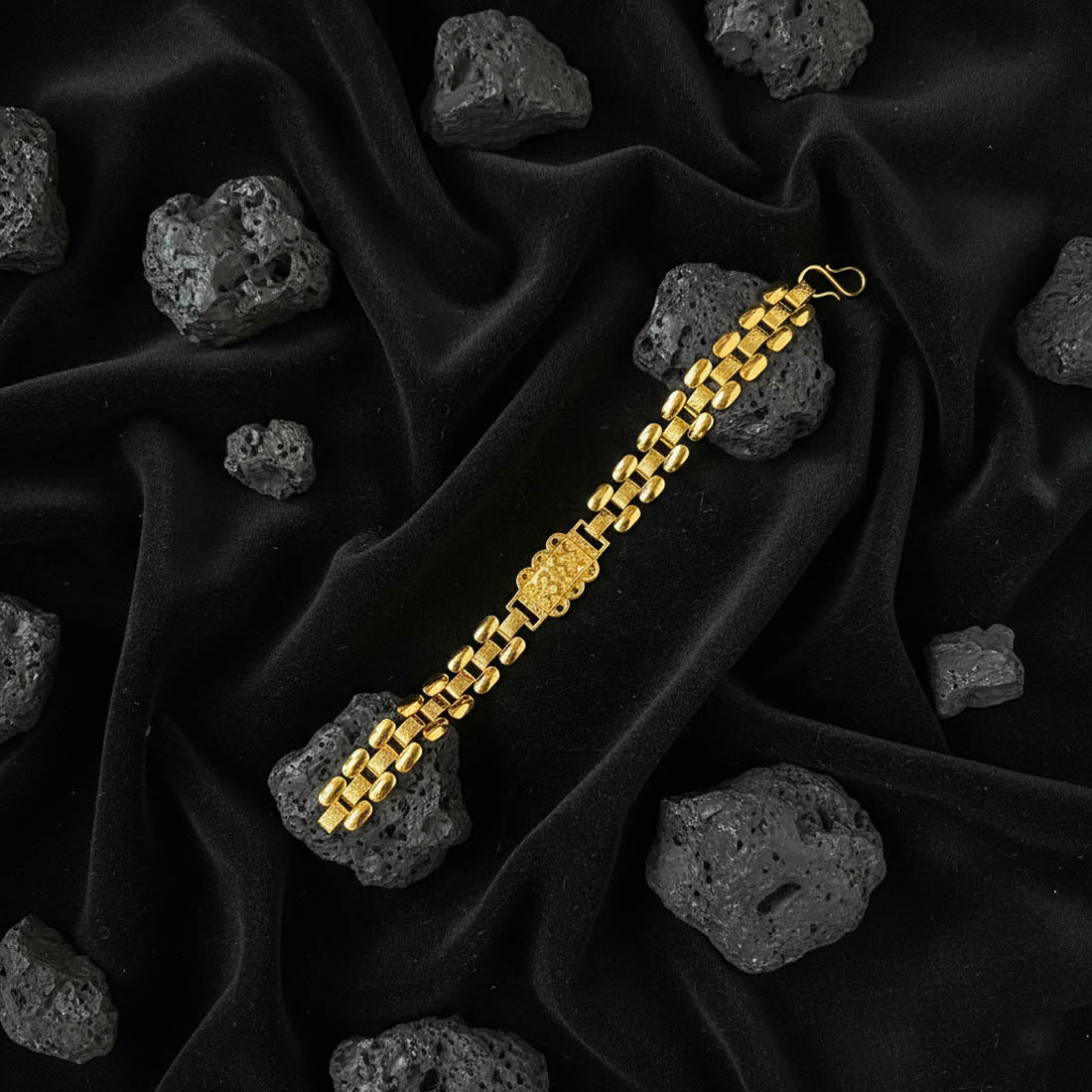 Gold Party Wear Kids Bracelet