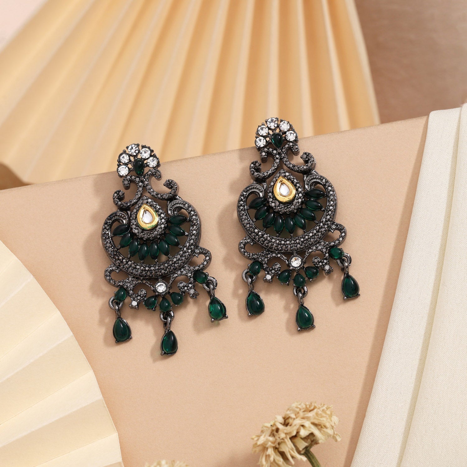 Nature-Inspired Green Color Fashion Earrings For A Fresh Outdoor Look