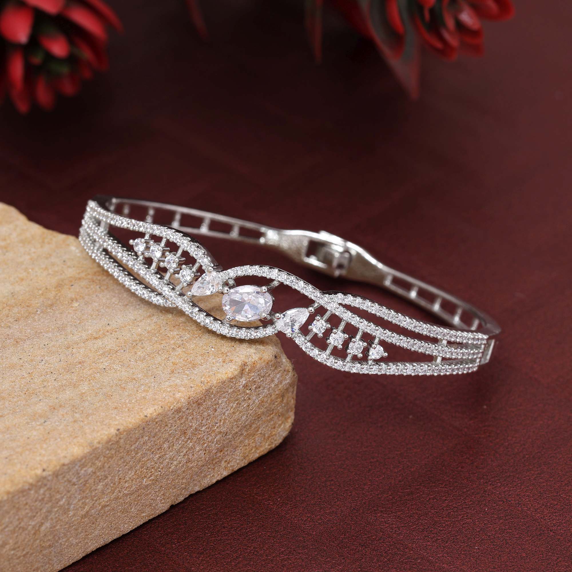 Silver Color Glamorous Openable American Diamond Bracelet For Party And Celebration Look