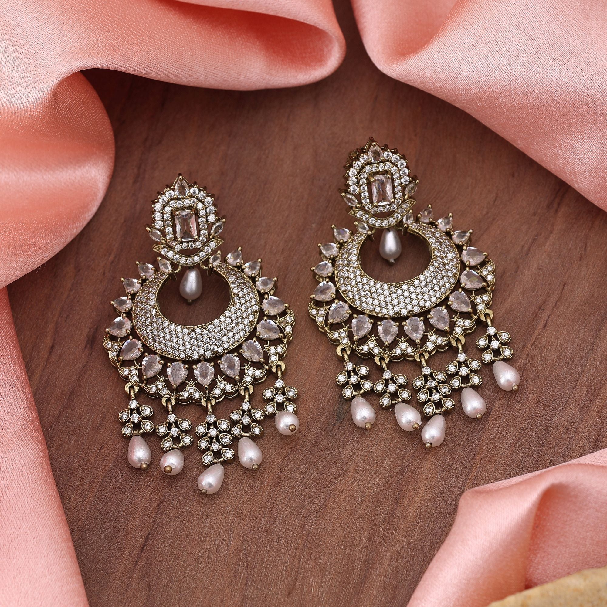 White Color American Diamond Earrings Fashion Earrings With Refined Elegant Finish