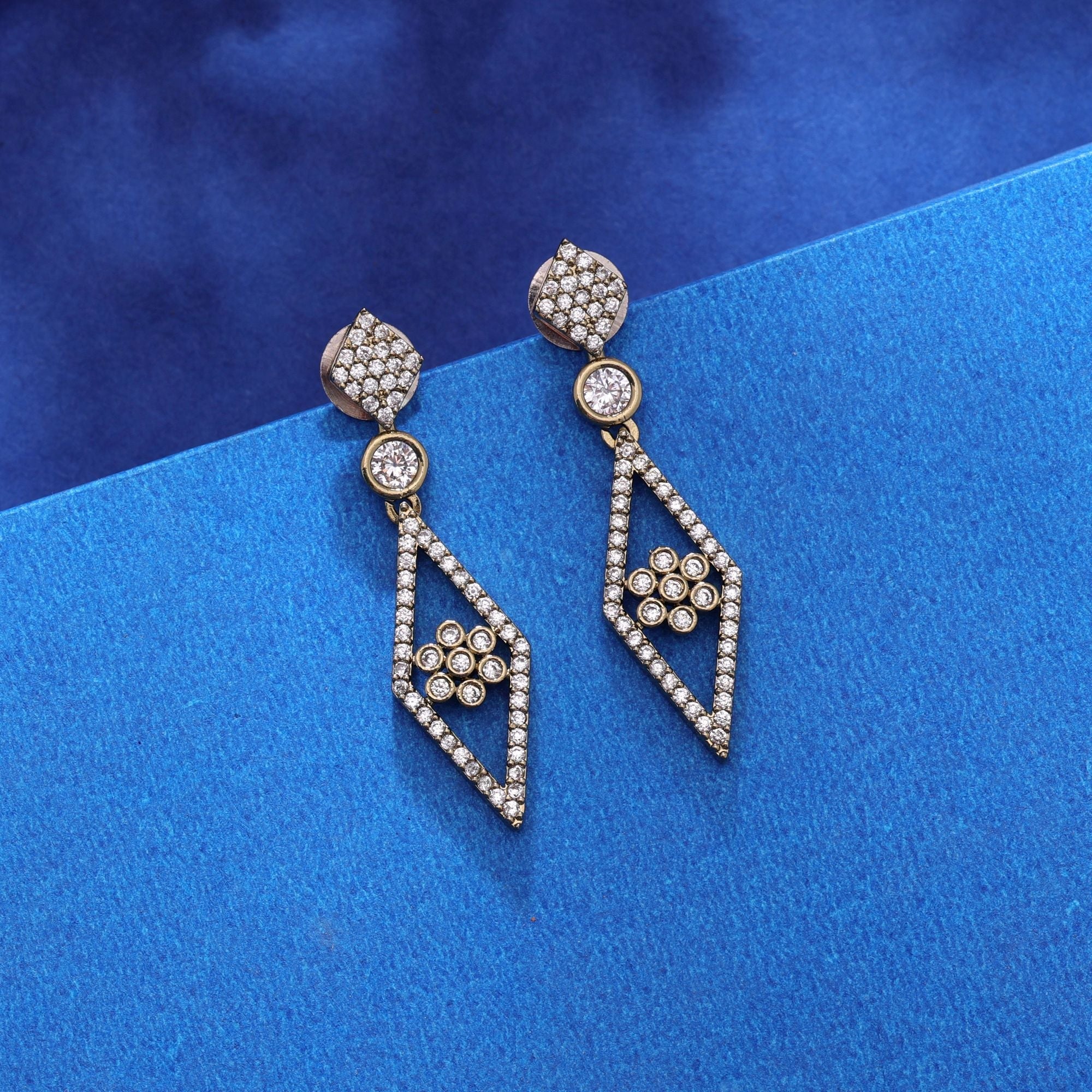 White Color Crystal Diamond Earrings