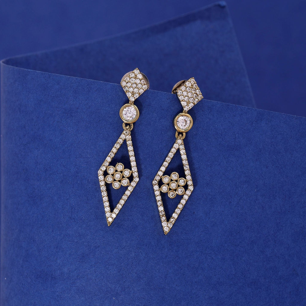 White Color Crystal Diamond Earrings