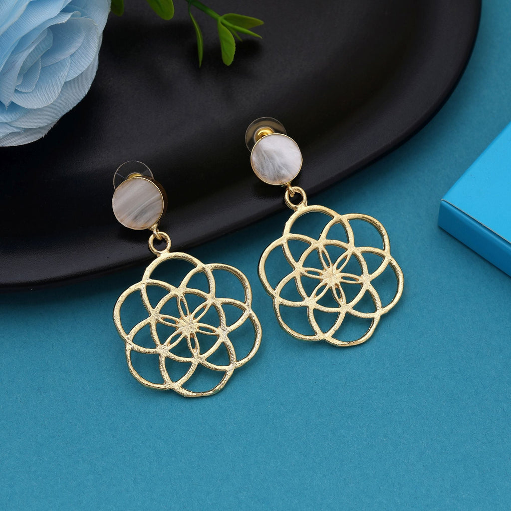 White Color Amrapali Earrings Designed With Subtle Elegance And Heritage Appeal