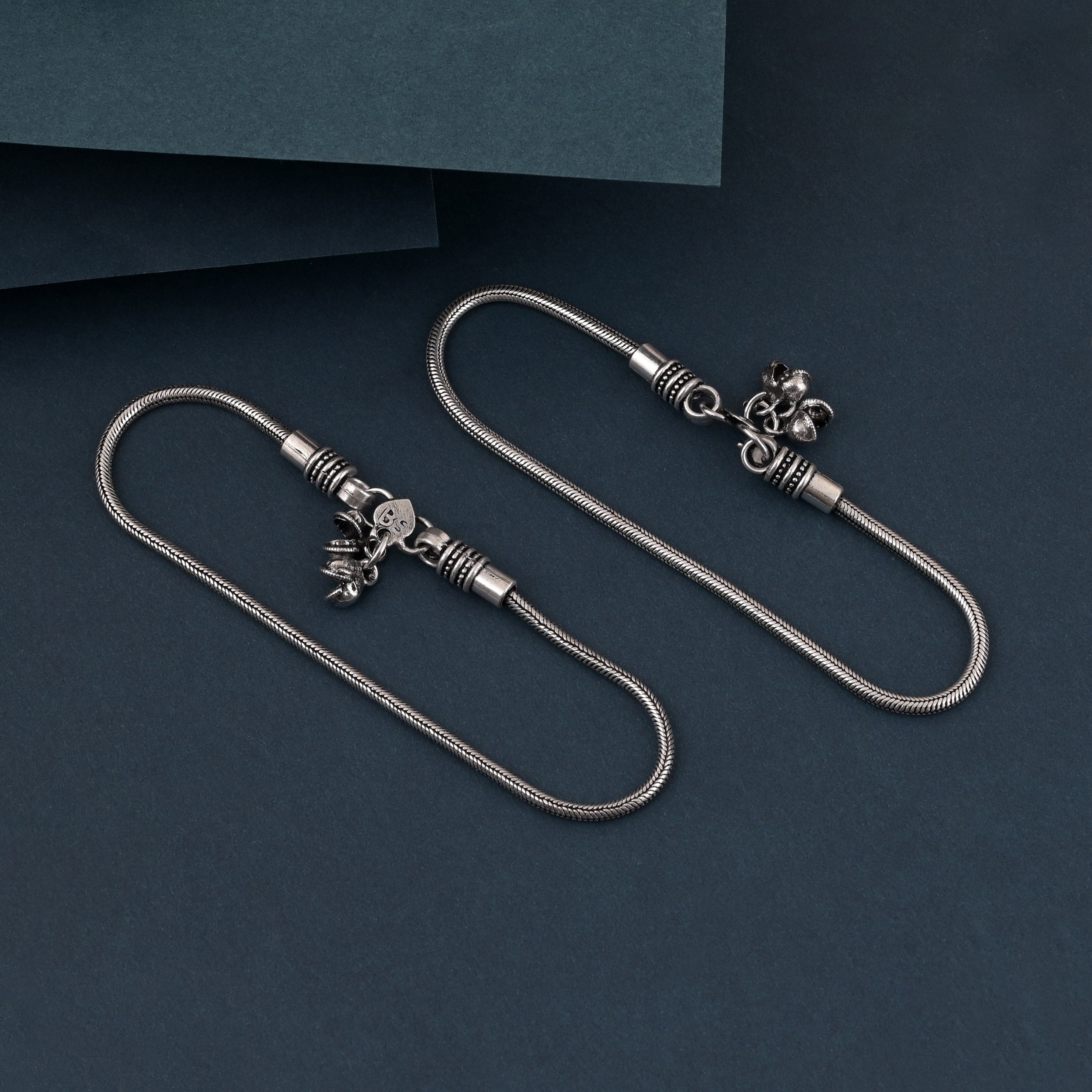 Designer Silver Color Oxidised Anklet With Unique Pattern And Artisanal Touch