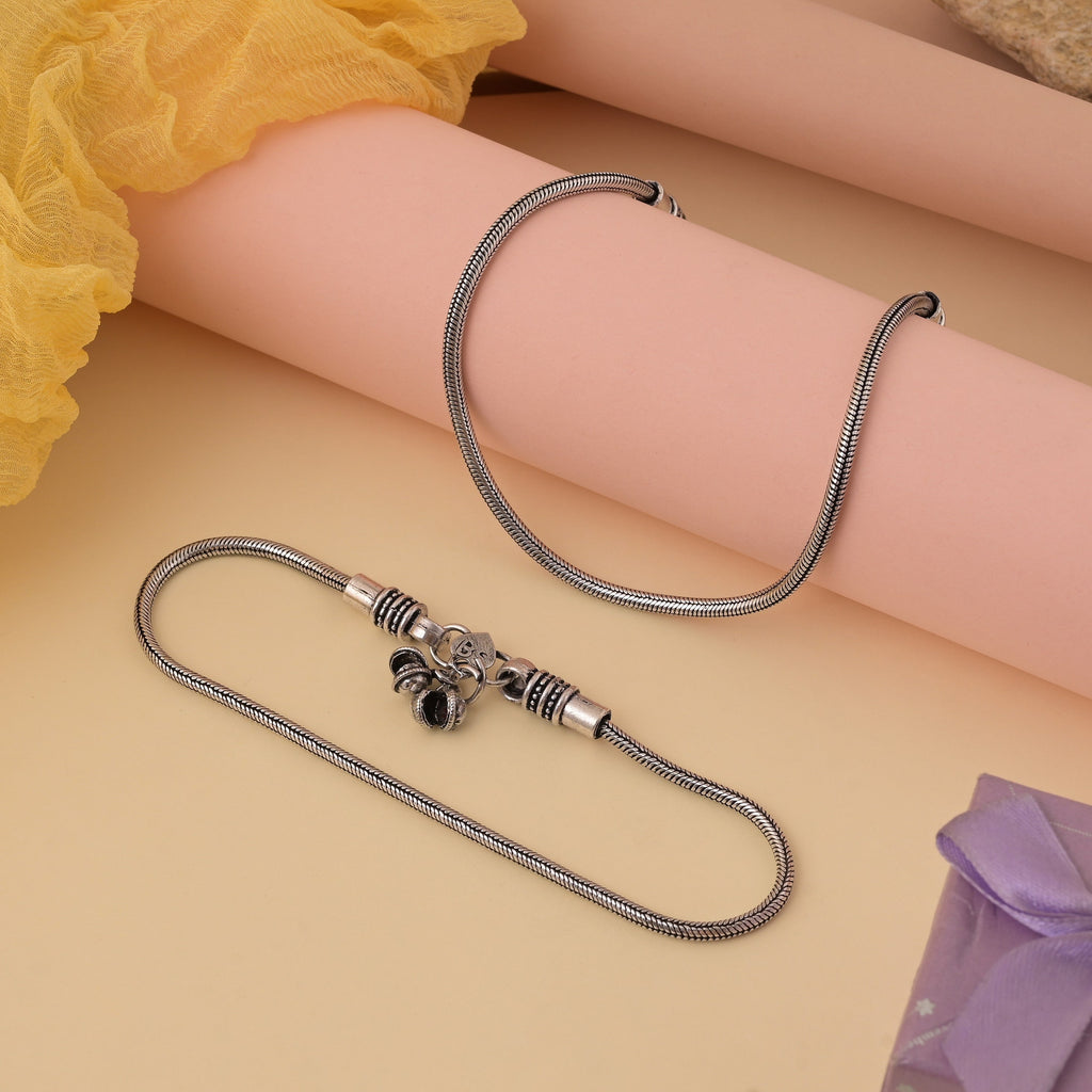 Designer Silver Color Oxidised Anklet With Unique Pattern And Artisanal Touch