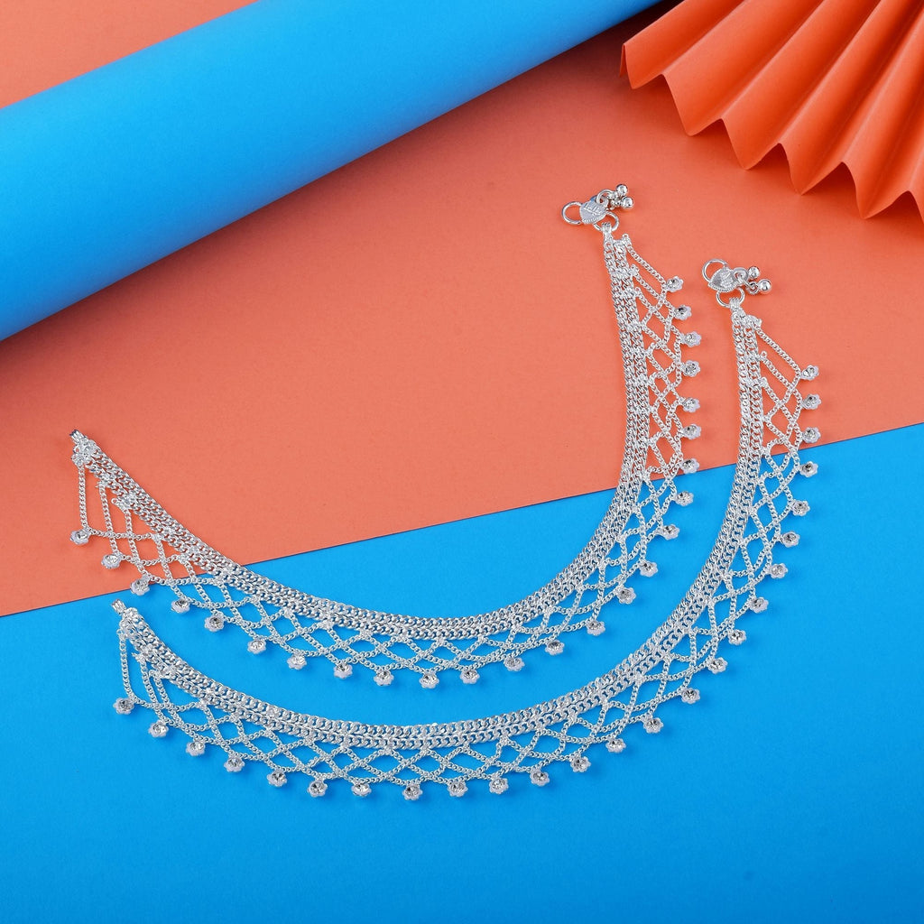 Gorgeous Silver Color Anklets Designed with Premium Handcrafted Jewelry Work for Women