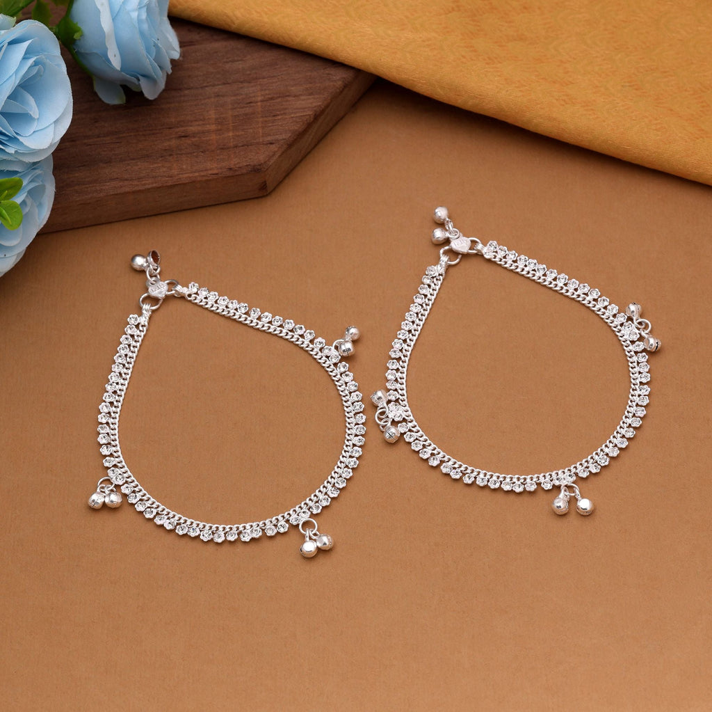 Elegant Silver Daily Shine Anklet