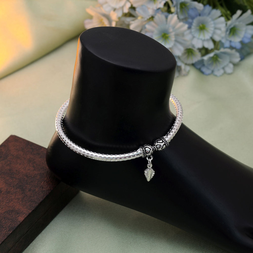 Silver Oxidised Anklet - Women's Fashion