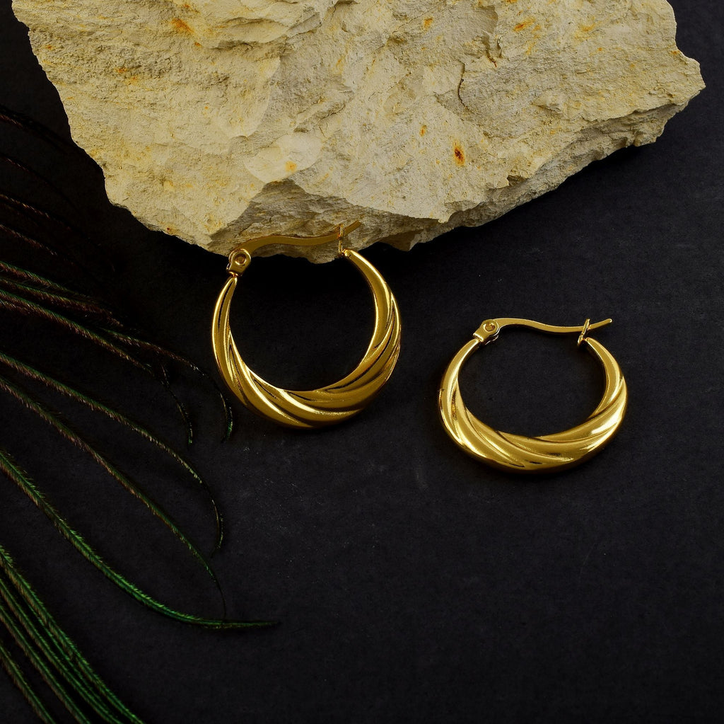 Stylish Gold Color Anti Tarnish Earrings Perfect for Festivals, Engagements, and Bridal Jewelry