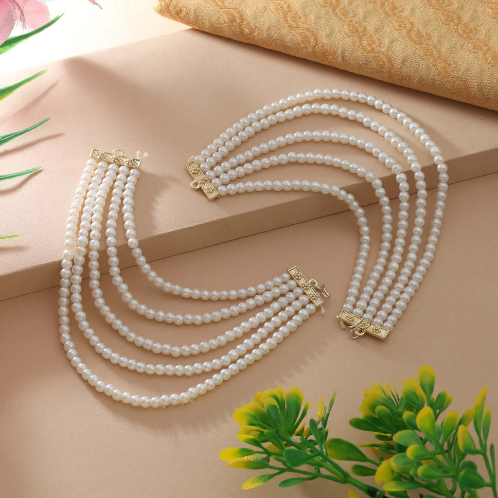 White Color Earrings Chain With Beautiful Pearl Detailing For Bridal Fashion