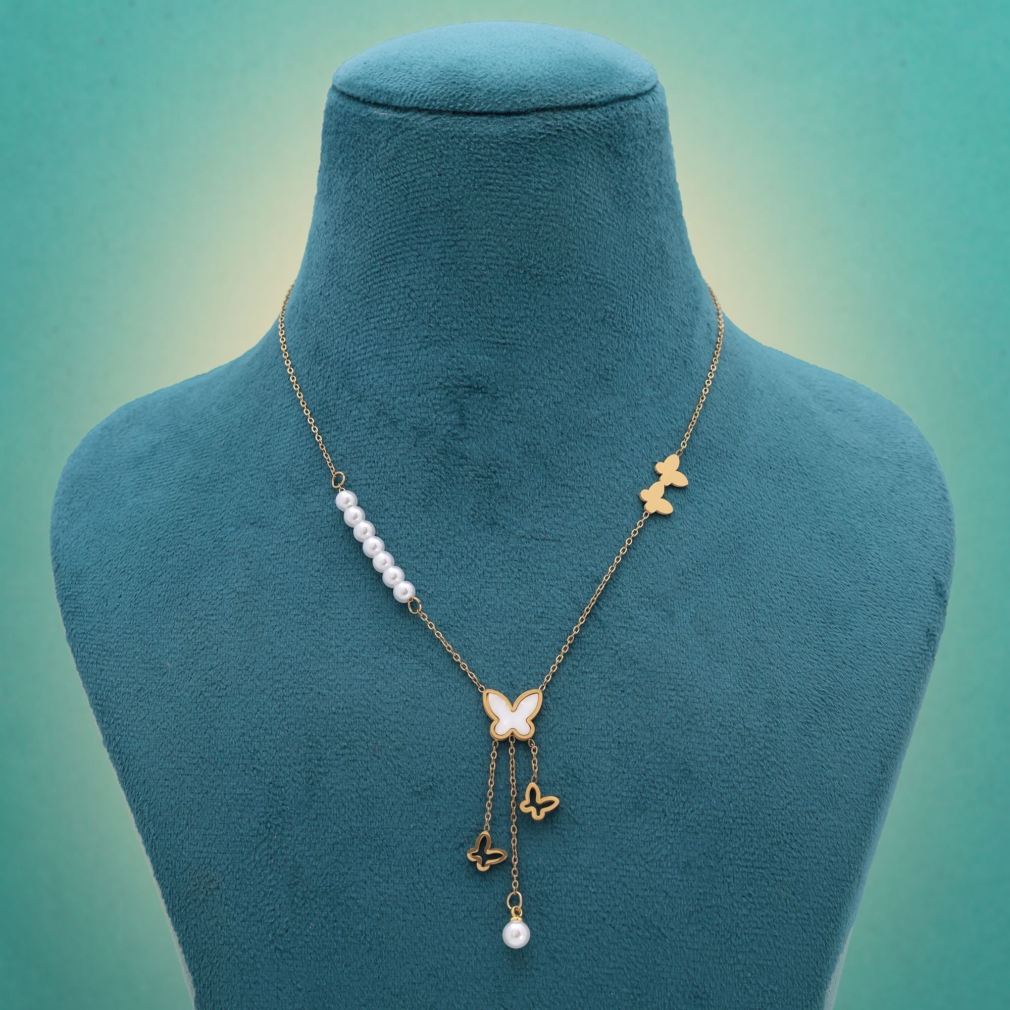 White Color Stainless Steel Anti Tarnish Necklace