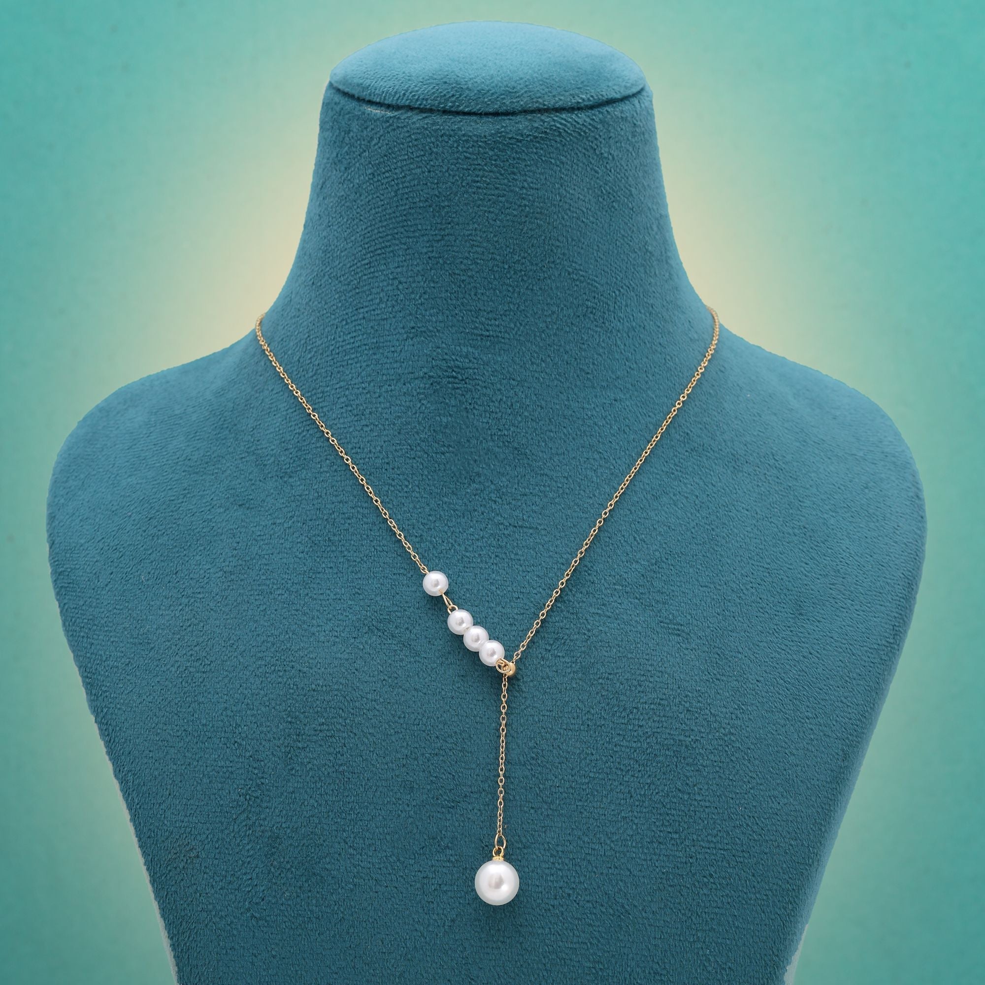 White Color Stainless Steel Anti Tarnish Necklace