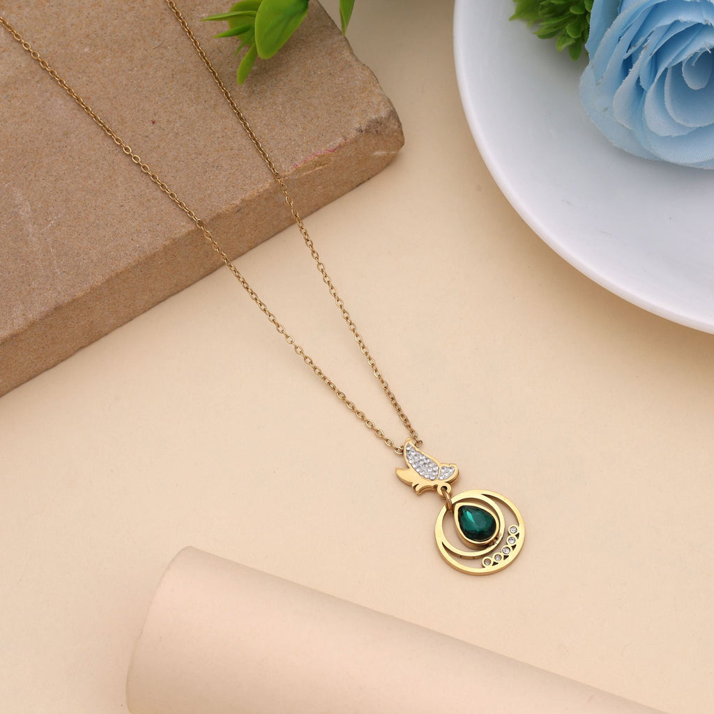 Green Color Stainless Steel Anti Tarnish Necklace