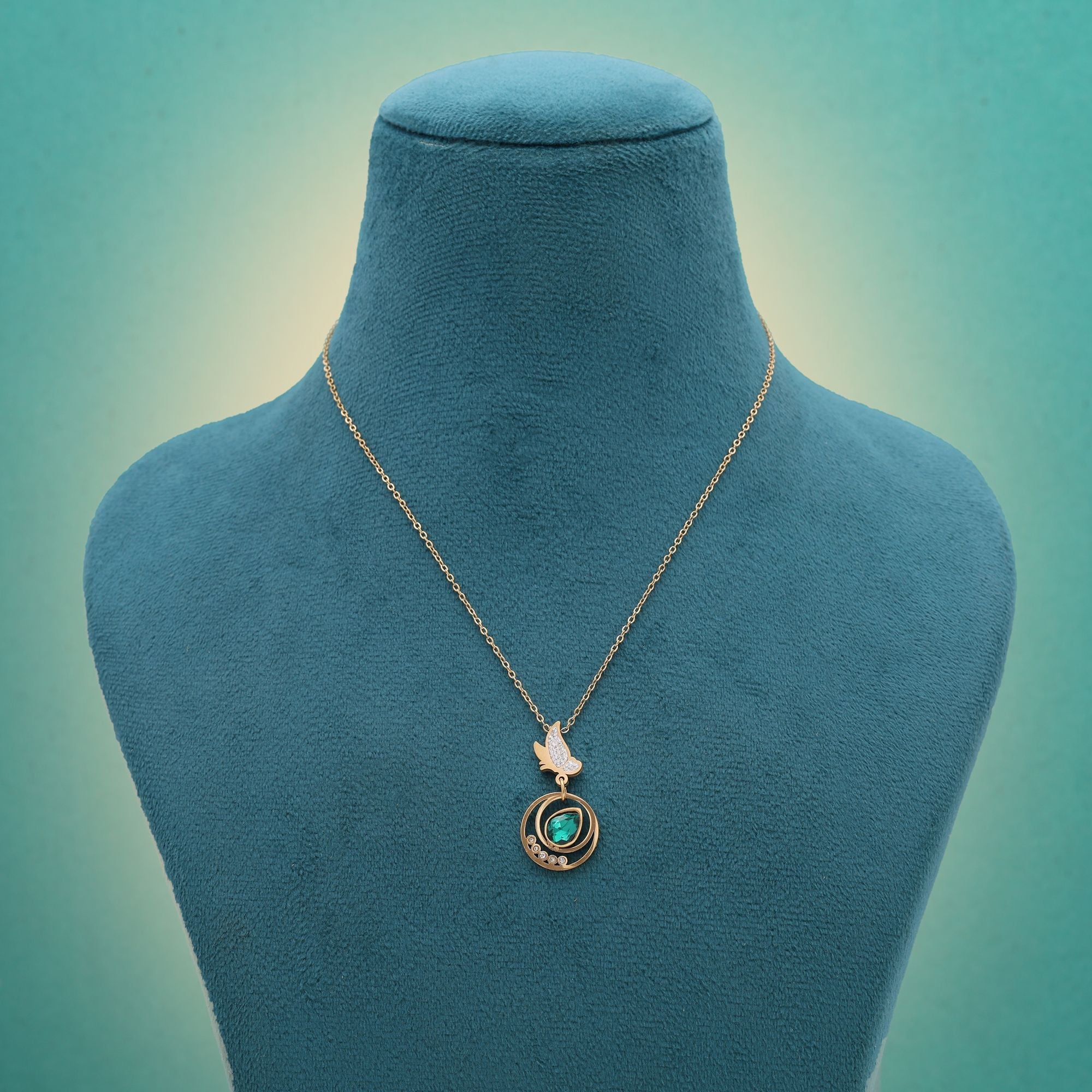 Green Color Stainless Steel Anti Tarnish Necklace