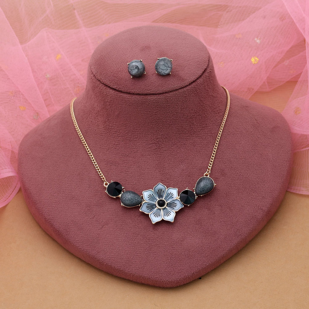 Black Color Flower Design Anti Tarnish Necklace Set Modern Floral