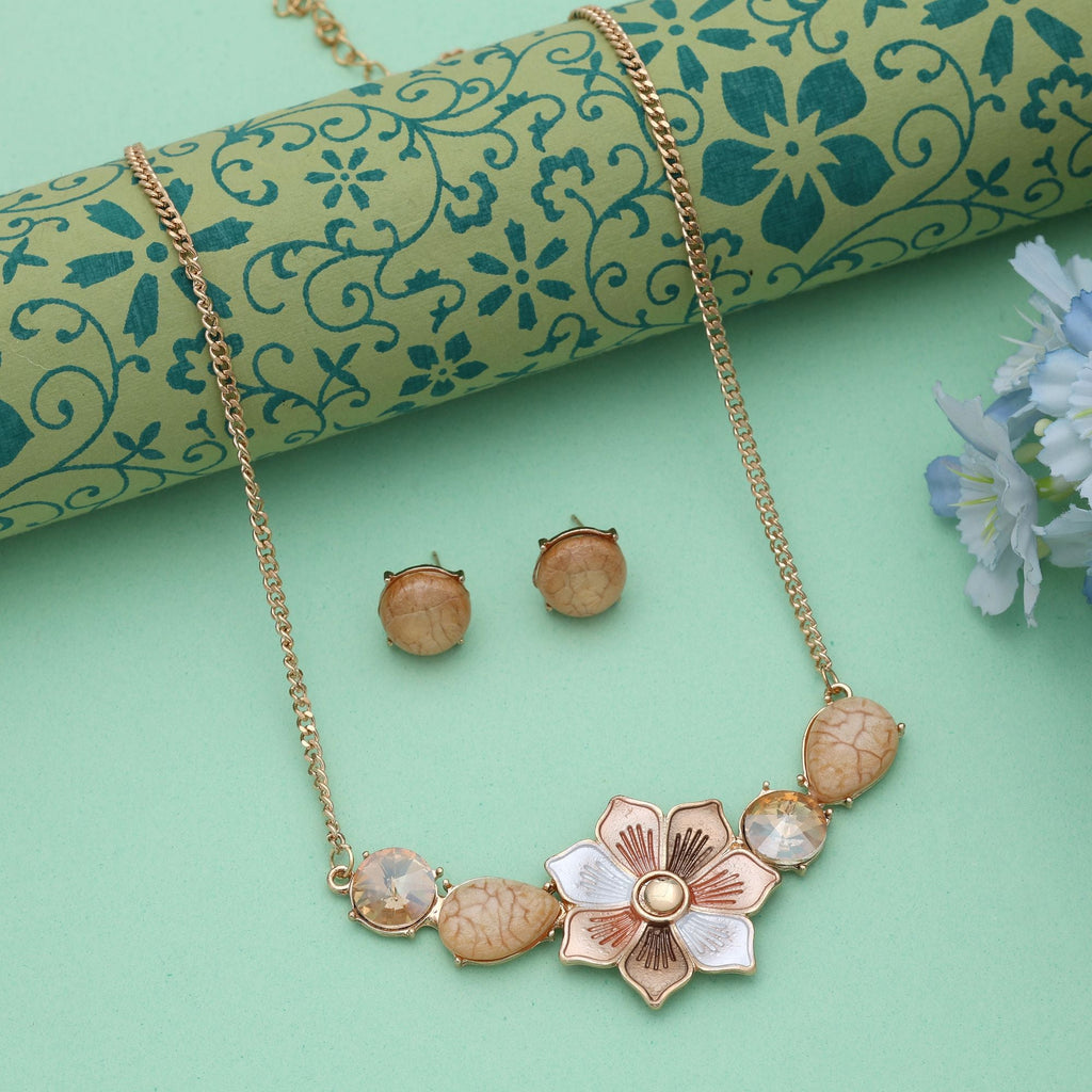 Gold Color Flower Design Anti Tarnish Necklace Set Classic Floral