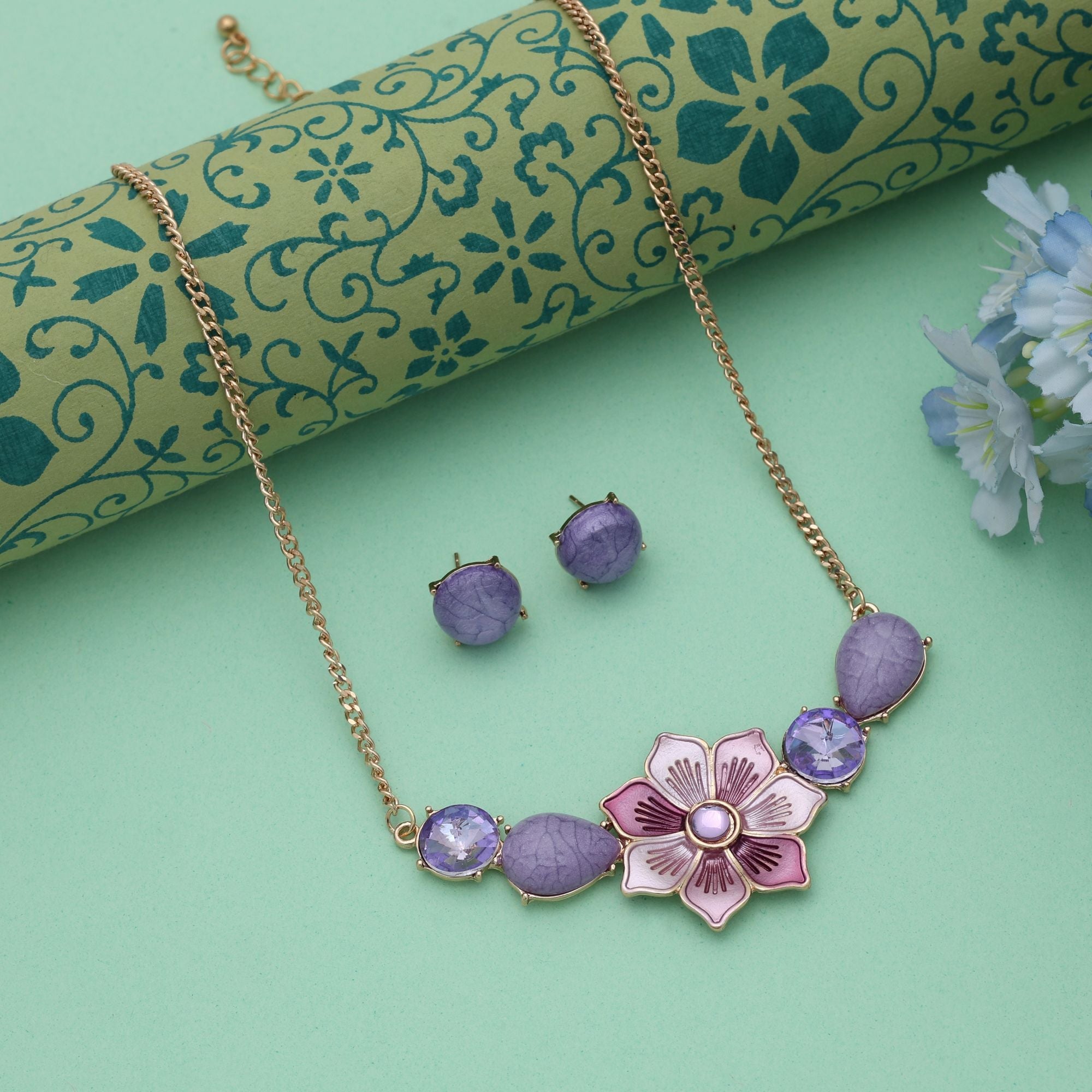 Purple Color Flower Design Anti Tarnish Necklace Set Royal Style