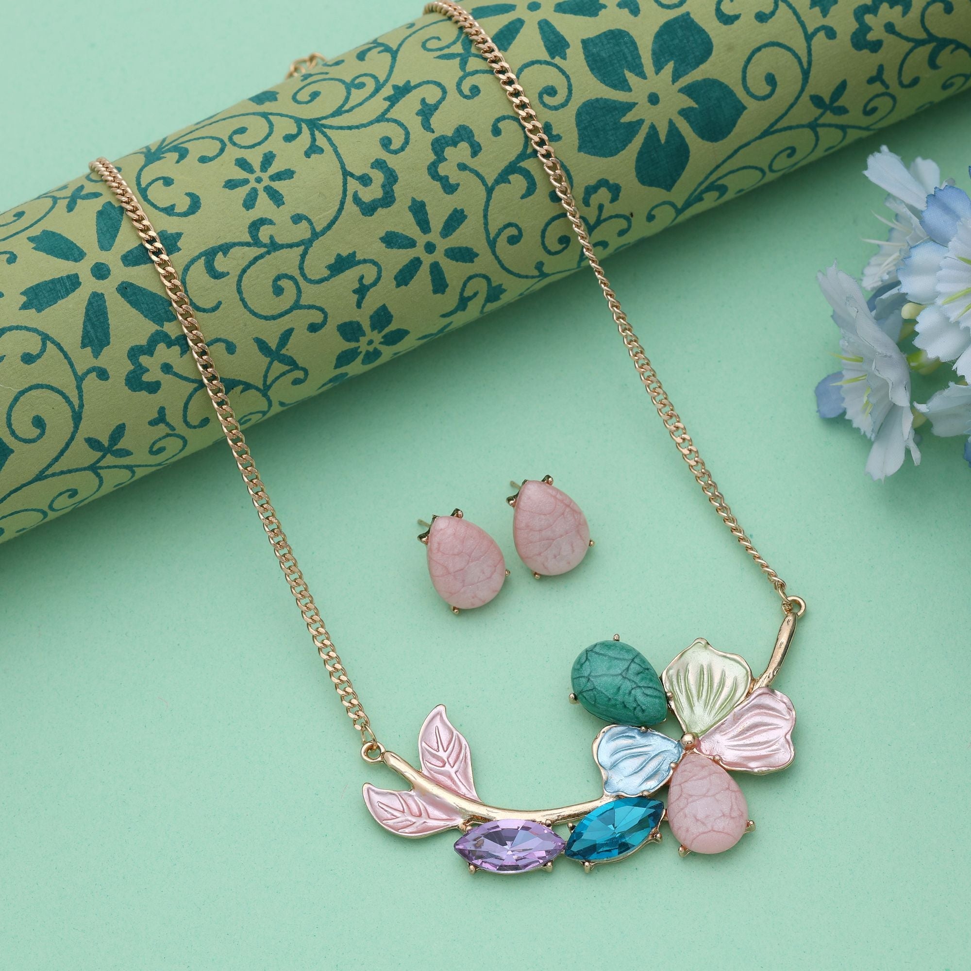 Multi Color Flower Design Anti Tarnish Necklace Set Artistic Floral