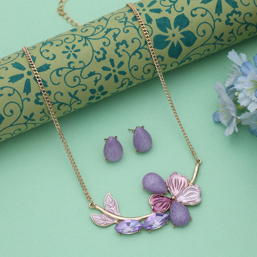 Purple Color Flower Design Anti Tarnish Necklace Set Evening Style