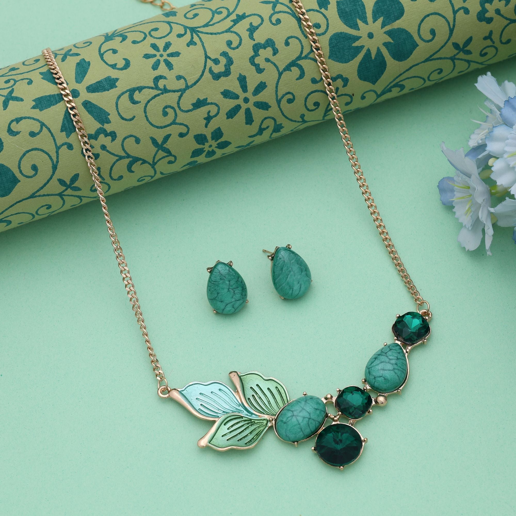 Green Color Anti Tarnish Necklace Set Everyday Wear