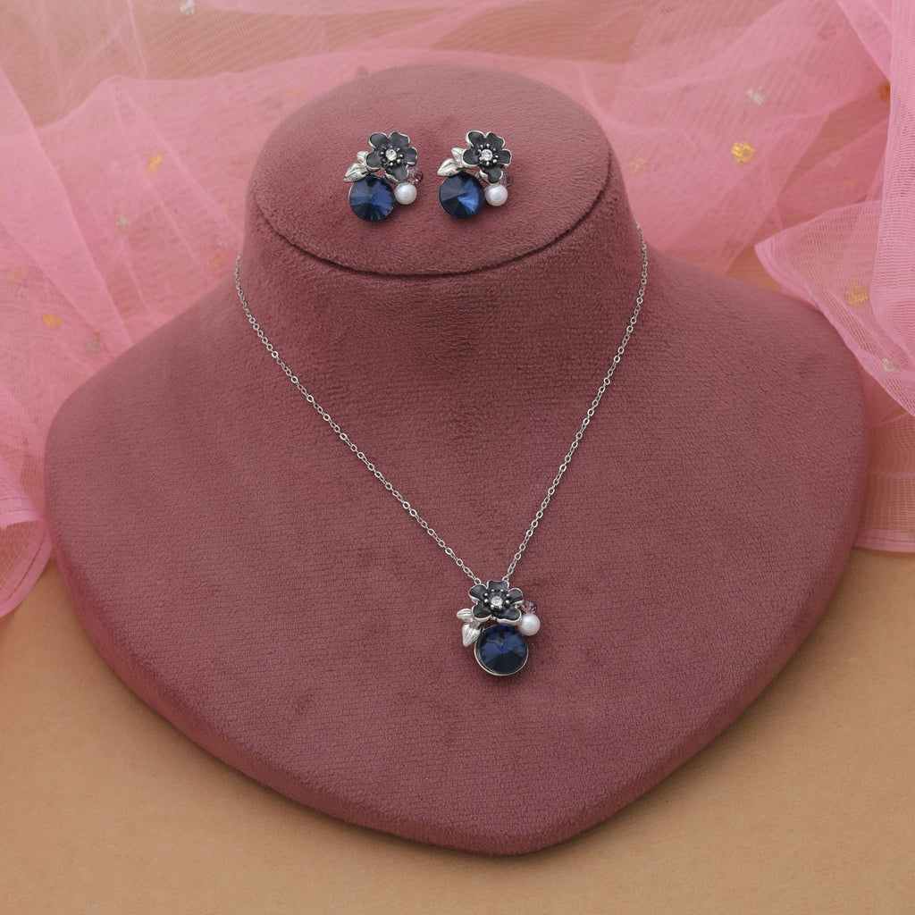 Blue Color Anti Tarnish Necklace Set Party Wear Style