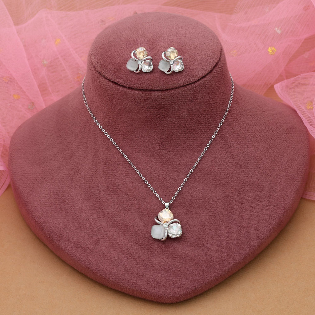Gold Color Anti Tarnish Necklace Set Luxury Shine