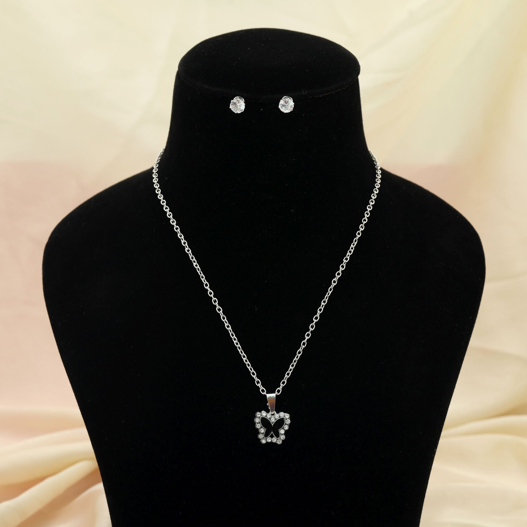 Black Color Anti Tarnish Necklace Set Minimal Daily Wear