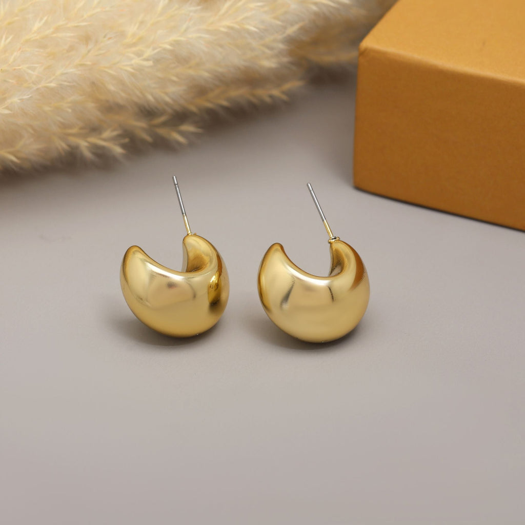 Gorgeous Gold Color 12 Pair Of Fashion Earrings Perfect For Parties And Traditional Functions
