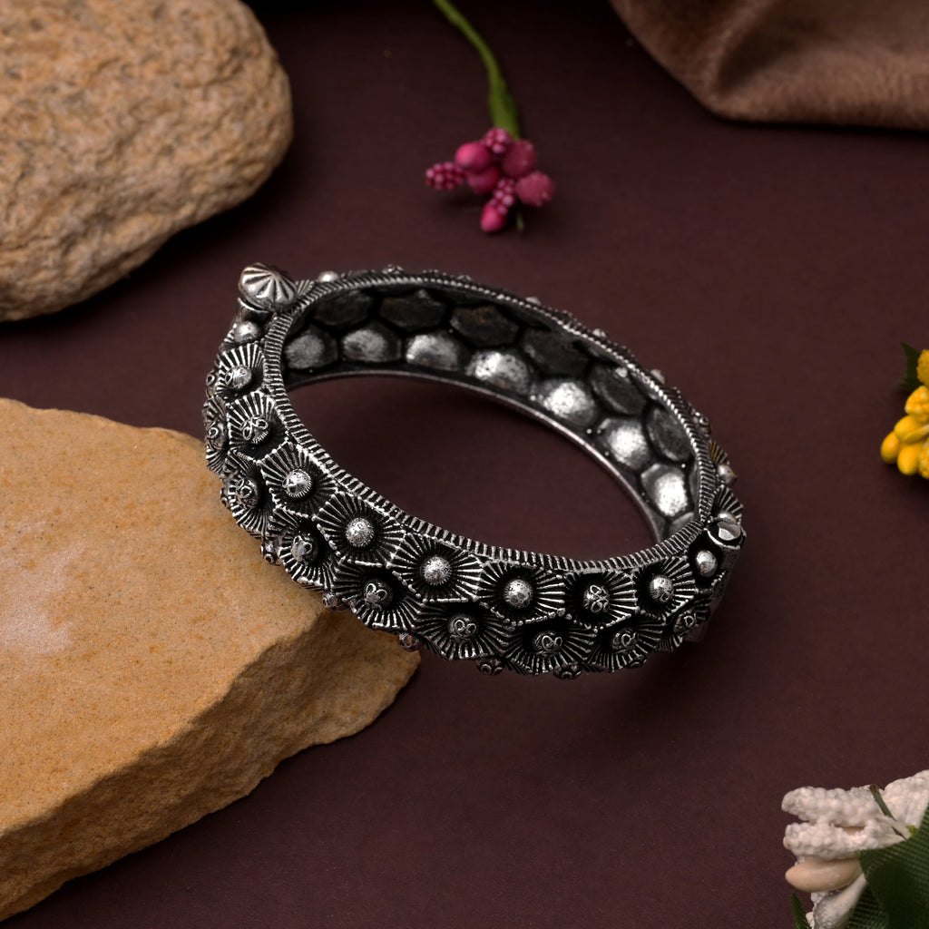 Stylish Silver Color Oxidised Openable Bracelet For Ethnic And Festive Wear