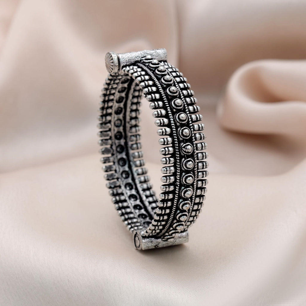 Silver Color Oxidised Openable Bracelet Daily Wear Fashion