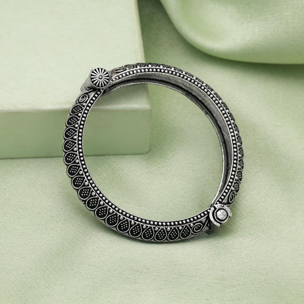 Silver Color Oxidised Openable Bracelet Festive Fashion Collection