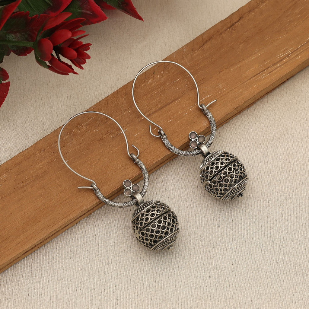 Off White Oxidised Earrings Minimal