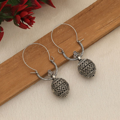 Off White Oxidised Earrings Minimal